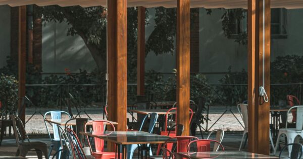 tela-mosquiteira-restaurante